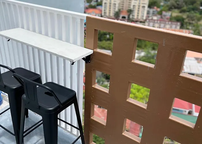Aparthotel Cozy Loft With Balcony In
