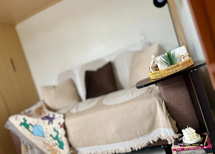 Cozy Loft With Balcony In