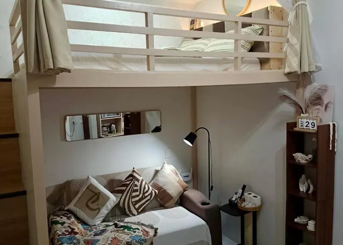 Cozy Loft With Balcony In 3* Cebu